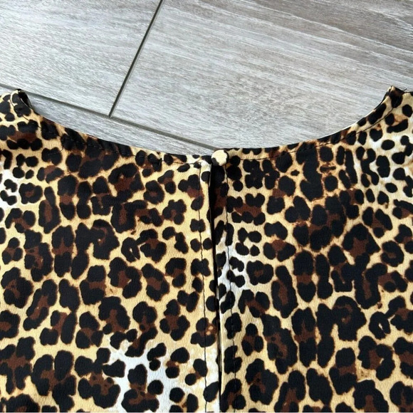 Lark & Ro Leopard Chiffon Blouse Made in USA - Picture 13 of 14